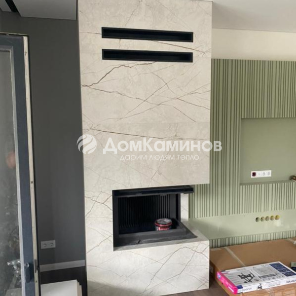 Каминная топка Астов П2С 8457 с футеровкой 3д панели