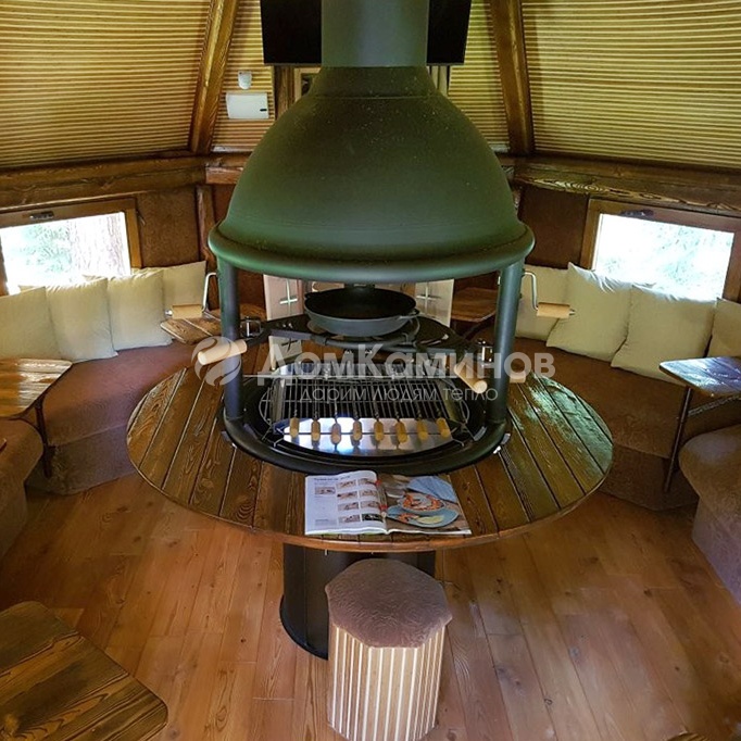 Гриль дровяной Fireline BBQ с круглыми пристольями в гриль домике