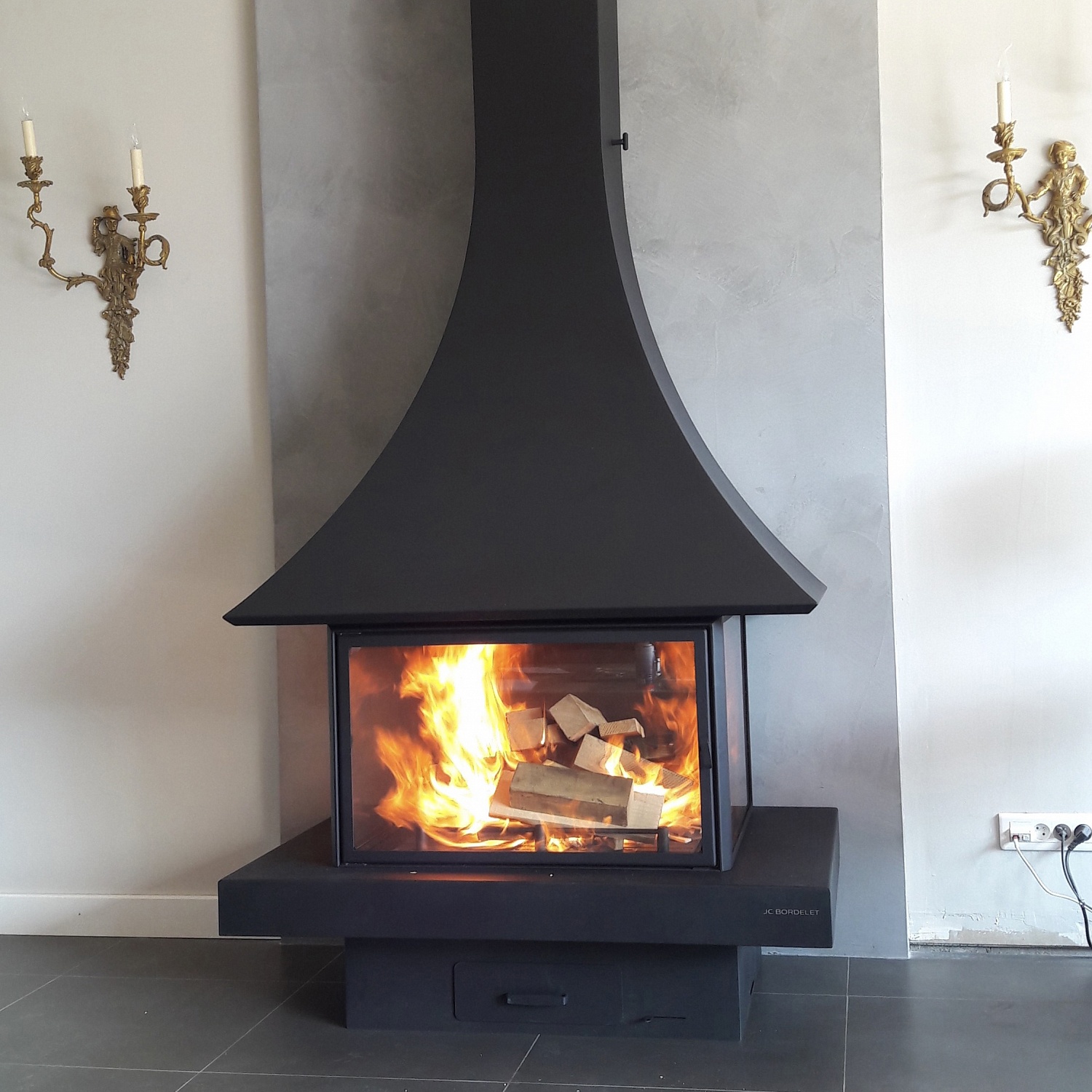 Камины на заказ Камины на заказ